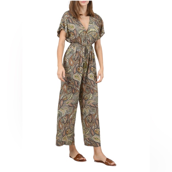 Molly Bracken Paisley Short Sleeve Jumpsuit - Picture 1 of 16